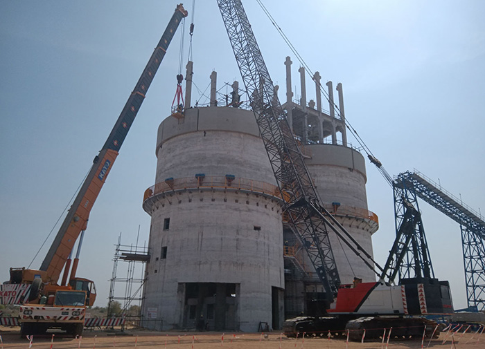 Concrete silo